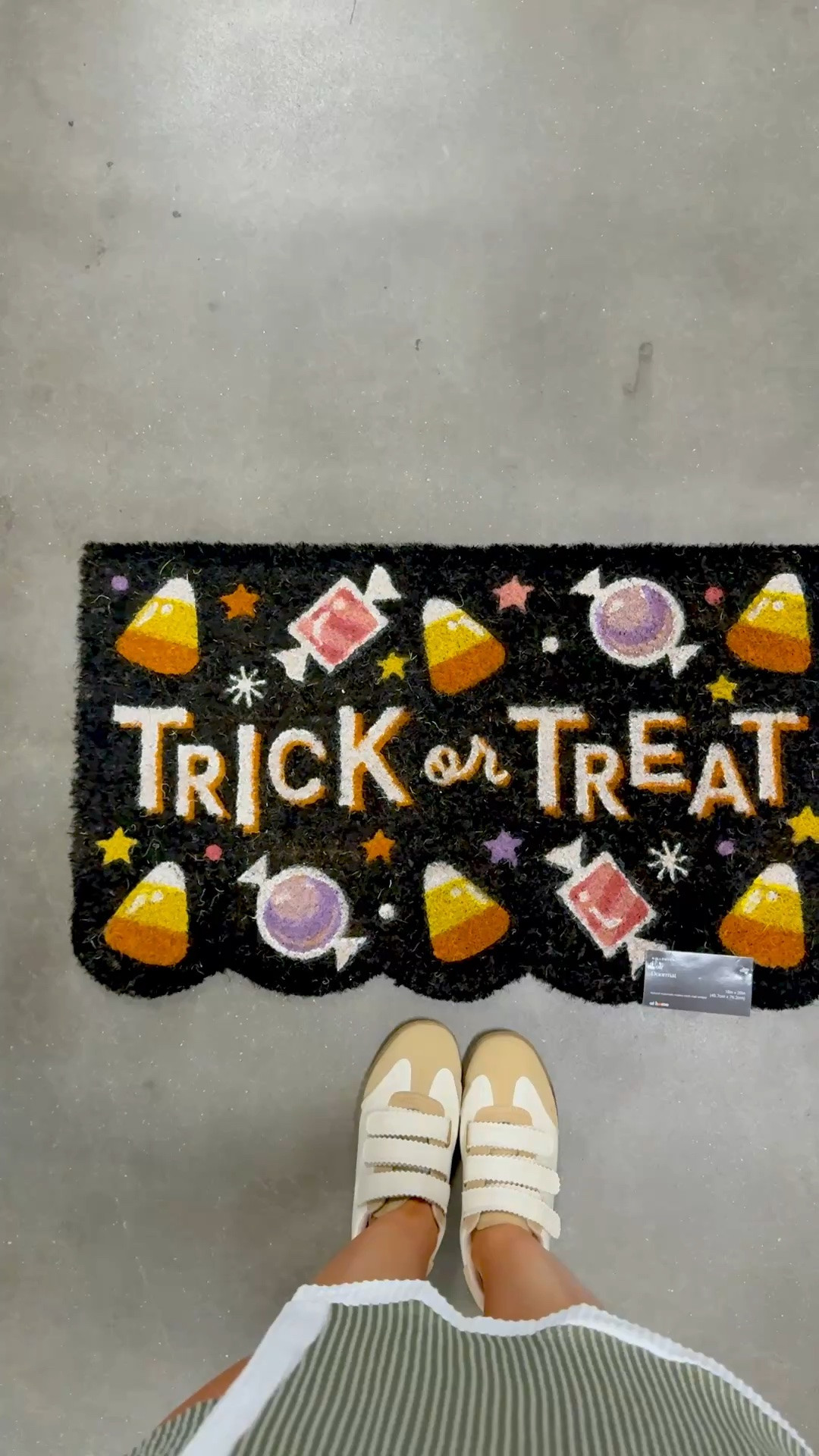 Halloween door mats // front porch decor 




Halloween decor 
Halloween finds 
Fall decor

#LTKSeasonal #LTKHome