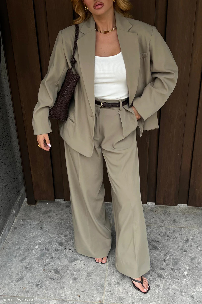 Simone Oversized Blazer - Olive | MESHKI US