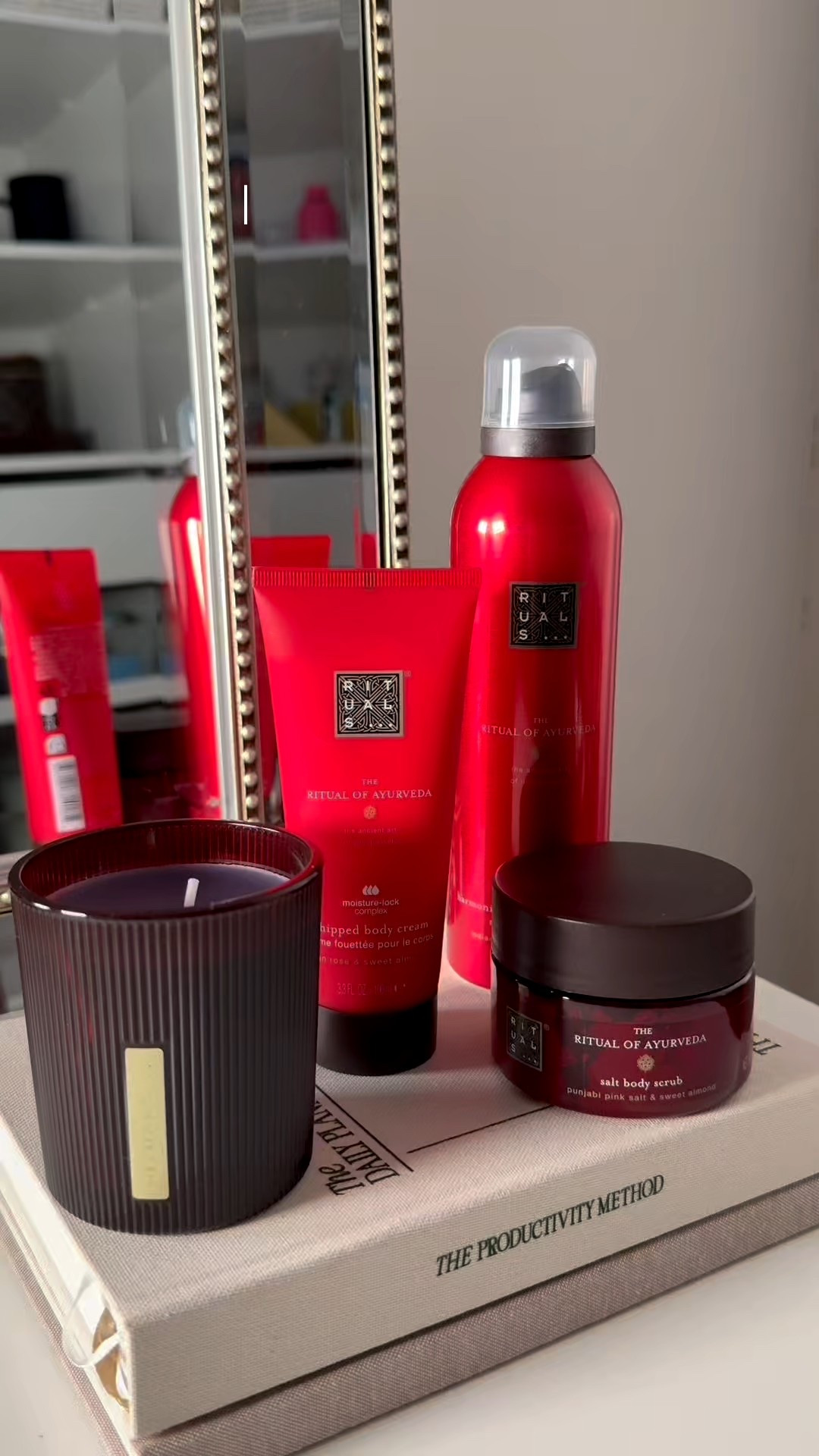 selfcare sunday with @Rituals Cosmetics UK ✨

the ritual of ayurveda 
▪️foaming shower gel 
▪️salt body scrub 
▪️scented candle 
▪️whipped body cream 

#selfcaresunday #ritualsgiftset #bodycare #rituals 

#LTKgiftguide #LTKuk #LTKbeauty