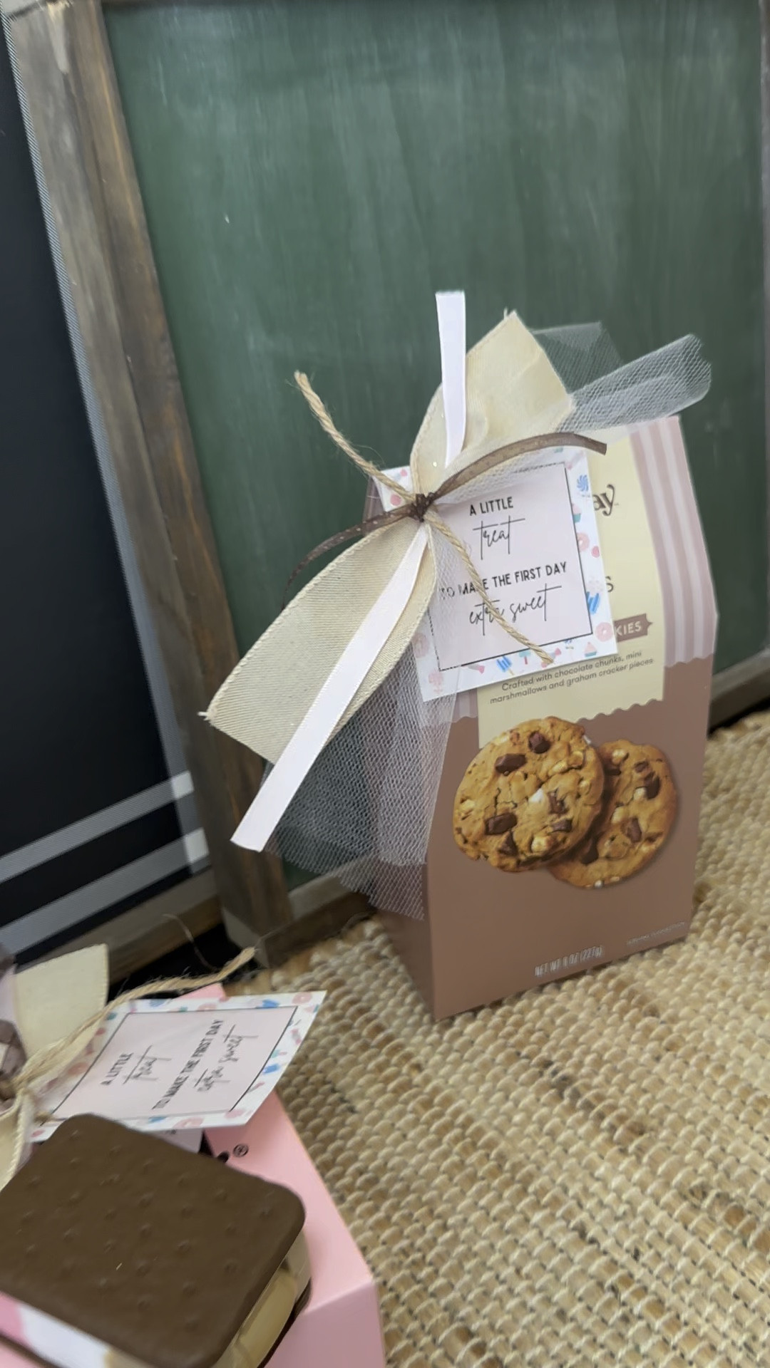 A little treat to make your 1st day extra sweet🍭🍪🍬 This just because gift idea is sure to make someone smile. This gift tag can be paired so many different ways! Happy Gifting 🖤

#LTKBacktoSchool #LTKFindsUnder50 #LTKVideo