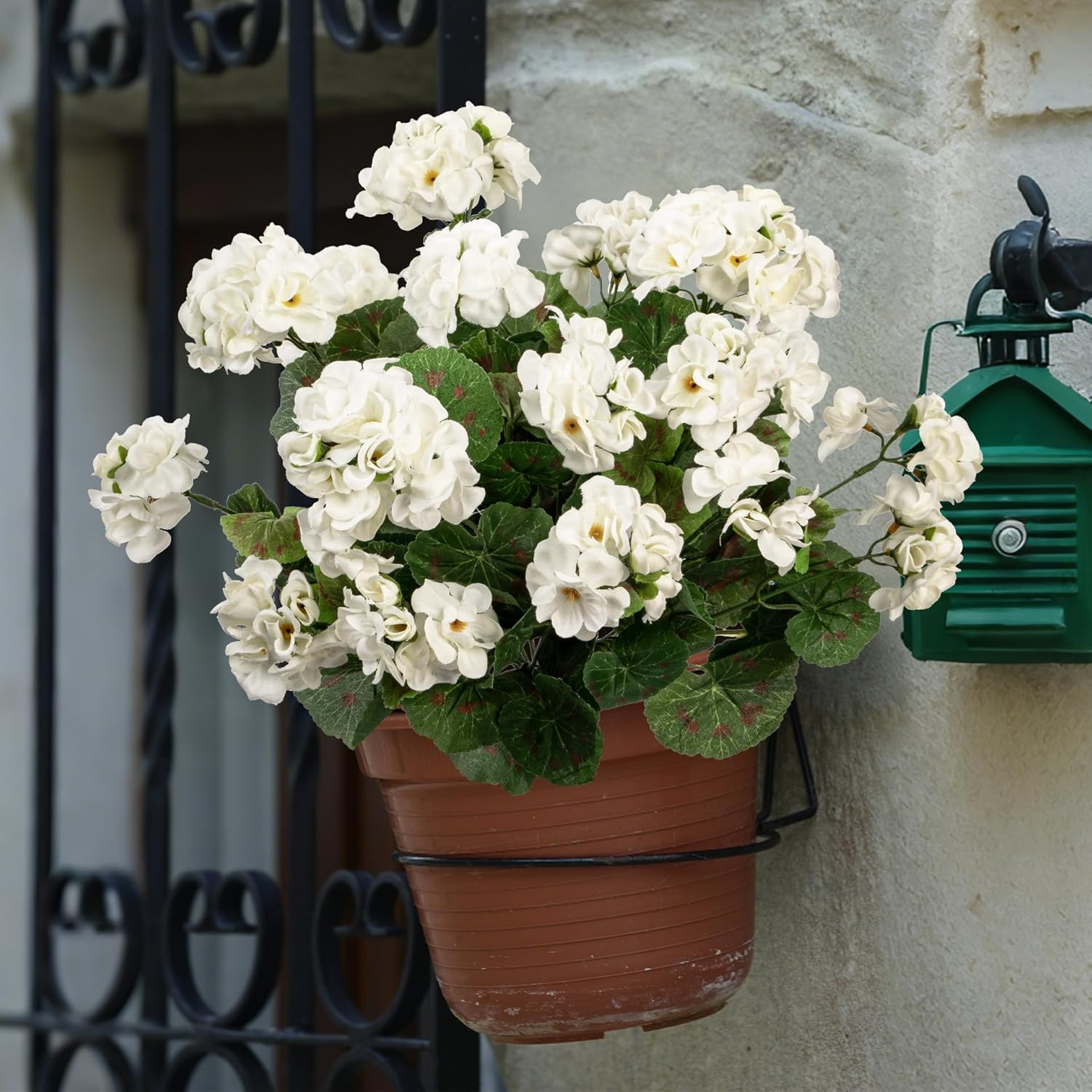 4pcs Fake Flower Artificial Geranium,Artificial Flowers for Outdoors, White Geraniums Artificial ... | Amazon (US)