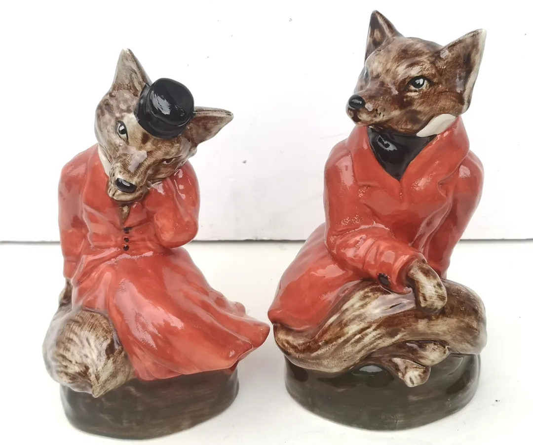 Pair of Staffordshire Ceramic Anthropomorphic Huntsman Foxes - Etsy | Etsy (US)