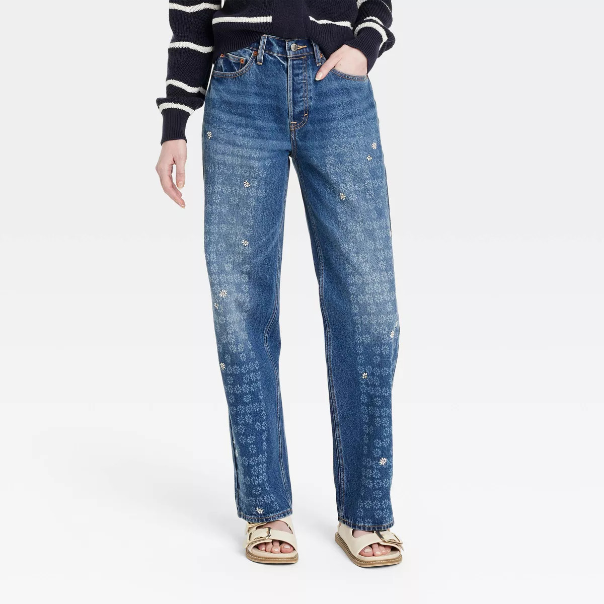 Women's Mid-Rise Embroidered Daisy Baggy Jeans - Universal Thread™ Medium Wash | Target