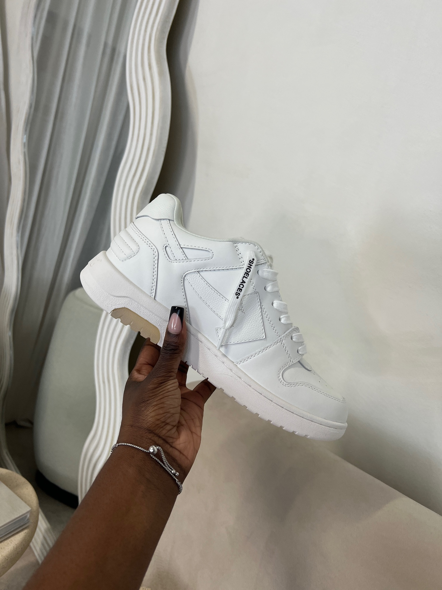 The perfect white trainer