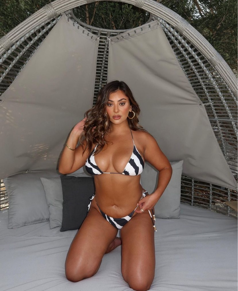 Shop my exact bikini below!

#LTKaustralia #LTKHoliday #LTKswim