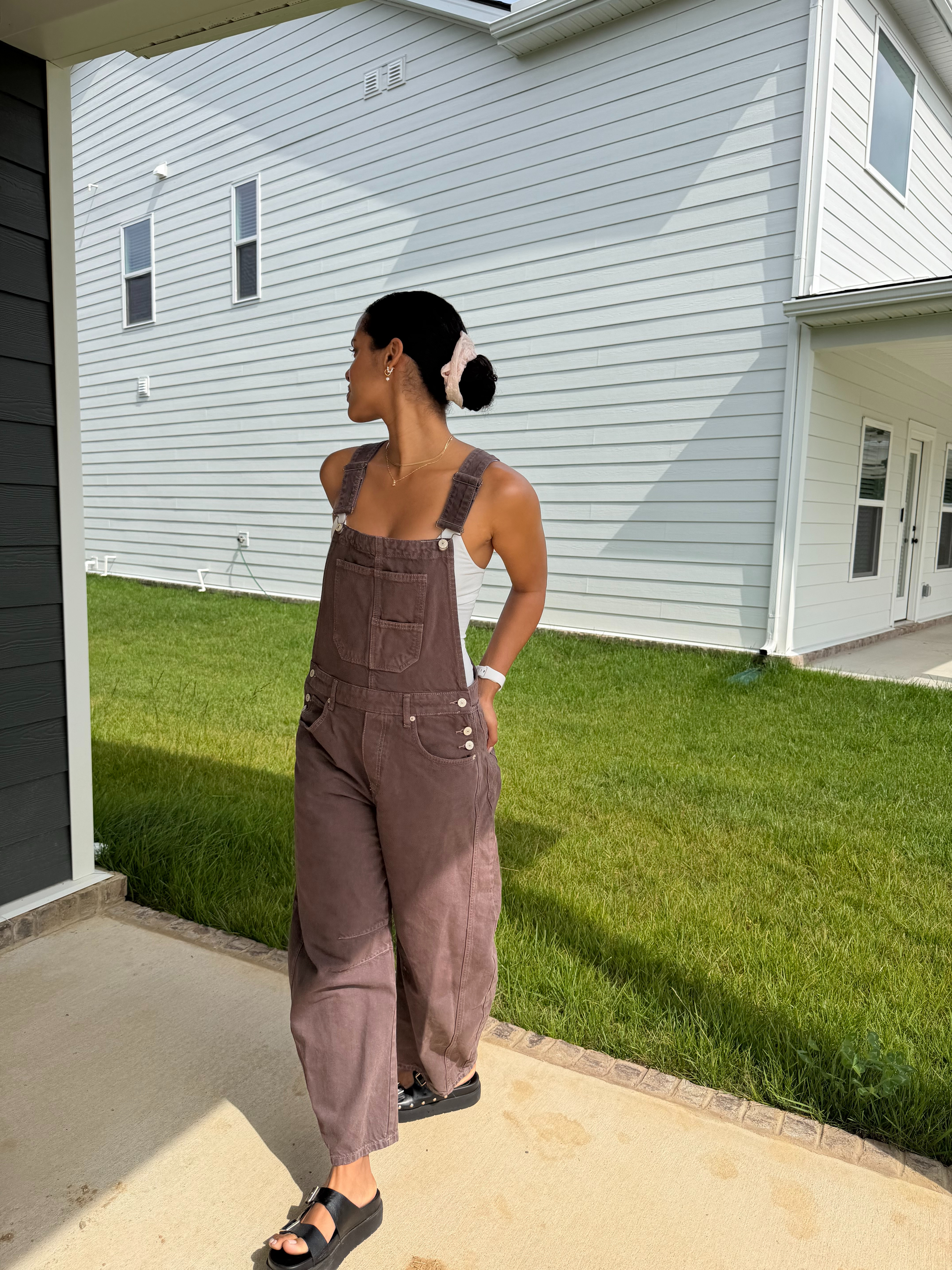 OOTD - wearing Free people (fits TTS, but a loose fit, so you can size down if you want it more fitted)

Free People finds, casual outfit ideas, summer outfits, overalls 

 #LTKootd #LTKmomlife #LTKSeasonal