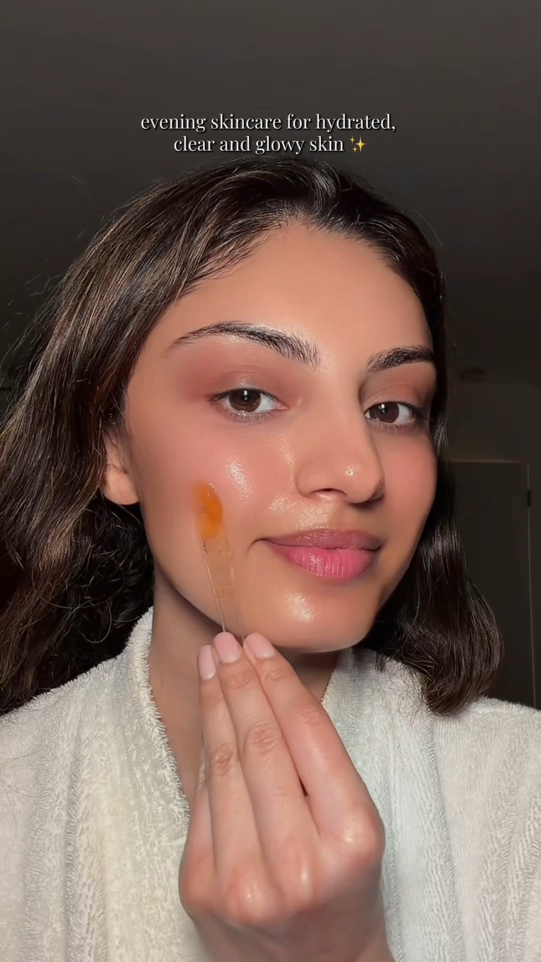 ✨ Nighttime vibes = self-care vibes ✨ Slowing down and turning my skincare routine into a little ritual I actually look forward to 🤍 There’s something so calming about ending the day with gentle, glowy products and letting my skin reset overnight.

Tonight’s lineup:
💧 Biodance Gel Toner
💉 Medicube PDRN Serum
🌿 Signiq Peptide Bounce Up Cream
✨ Pixi Beauty Clarity Mist + Blemish Patches
💋 Aquaphor for lips

Soft skin, calm mind, main character energy 🌙💖

#NighttimeRoutine #SkincareRitual #GlowingSkin #SelfCareEveryday #MainCharacterEnergy

#LTKdayinmylife #LTKBeauty #LTKselfcare