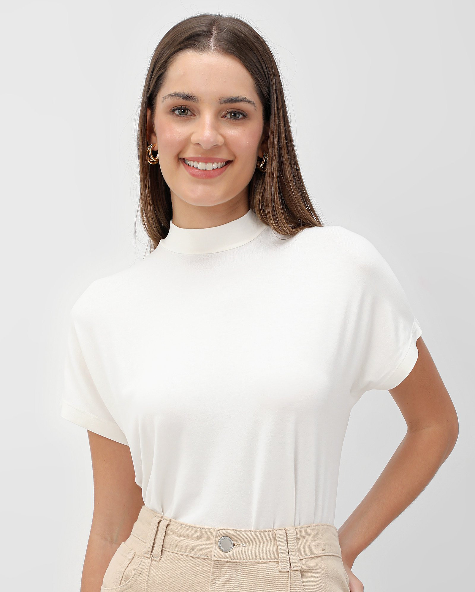 Blusa feminina manga curta gola alta | AK by Riachuelo | Riachuelo (BR)