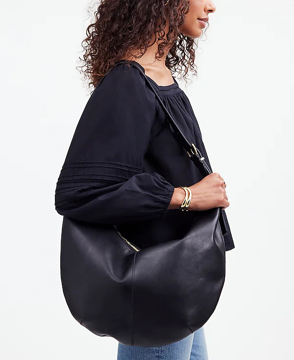 The Essential Curve Shoulder Bag | Madewell | Madewell