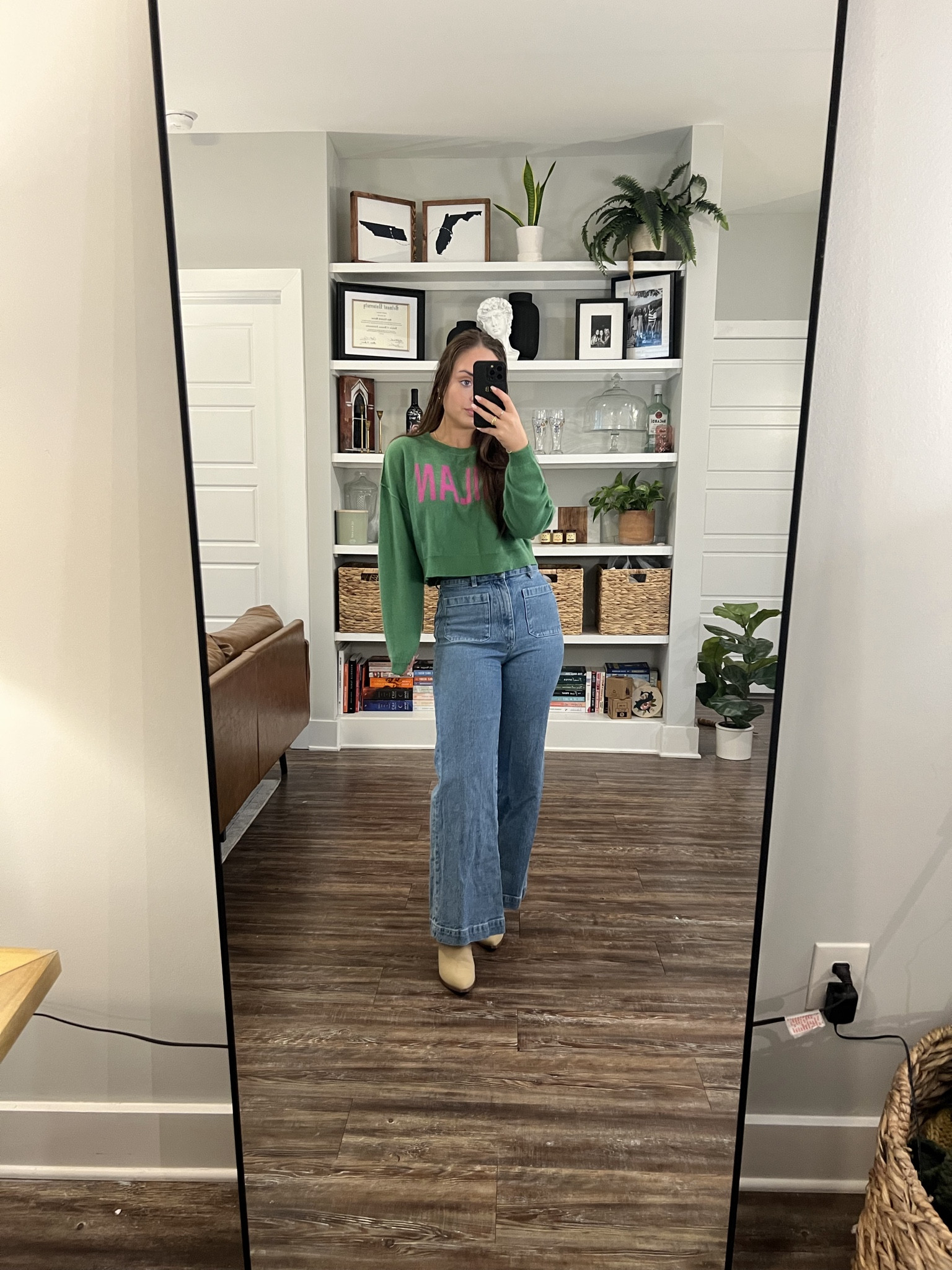 Temps are warming up and colors are coming out! I’m obsessed with this pink and green thin sweater originally from Anthropologie! 

#LTKPetite #LTKSpringSale #LTKSeasonal