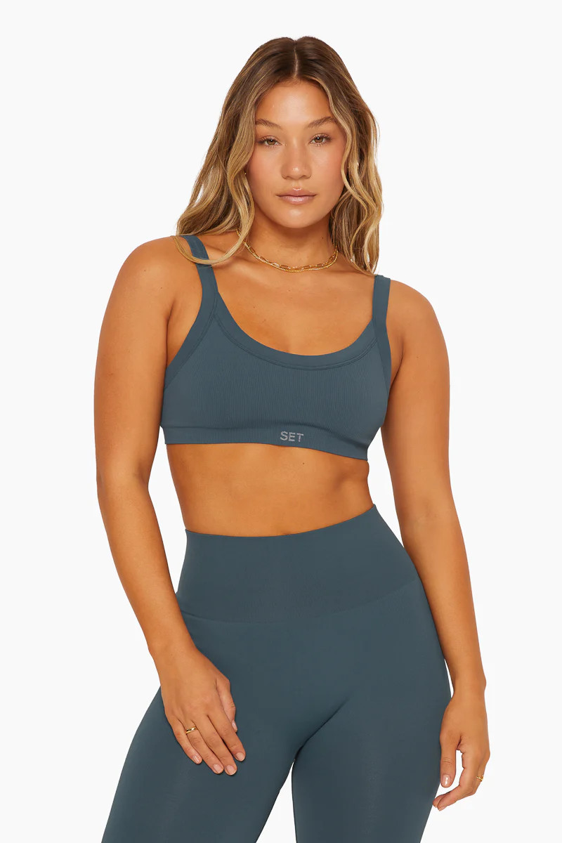 SCULPTFLEX® LOW BACK CAMI BRA 
                            neptune | SET Active