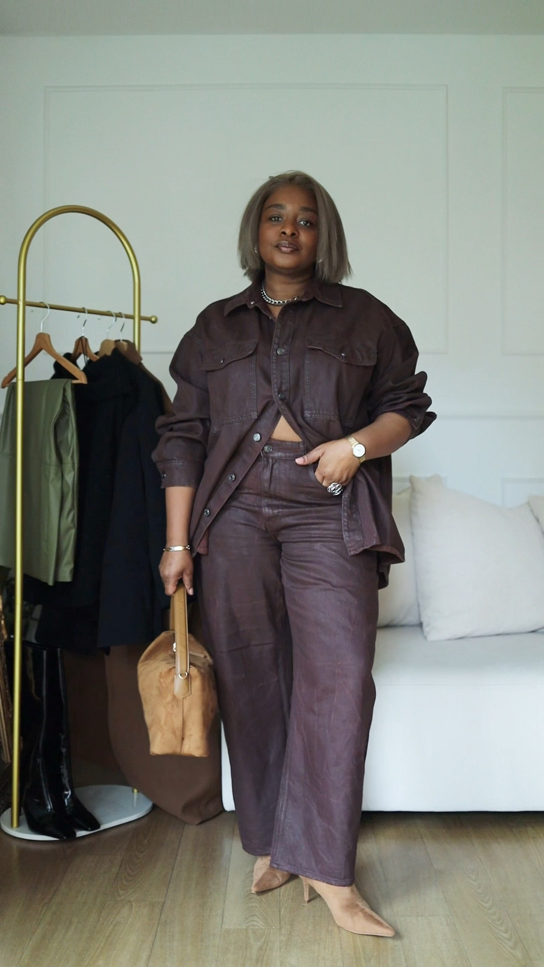 Burgundy outfit and suede accessories for the season !

#ltkmidsize #ltkfrance #ltkeurope #ltkstyletip

#LTKautumn #LTKwinter #LTKworkwear