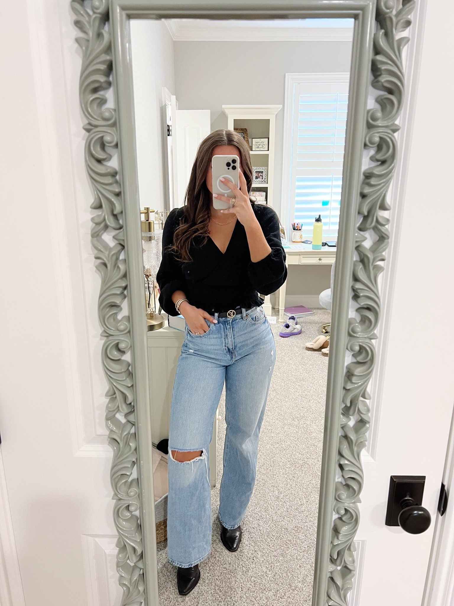 this top is so flattering on all body types & is currently on sale!!! & Ofcourse my go to jeans ◡̈ 

#LTKstyletip #LTKshoecrush #LTKSeasonal