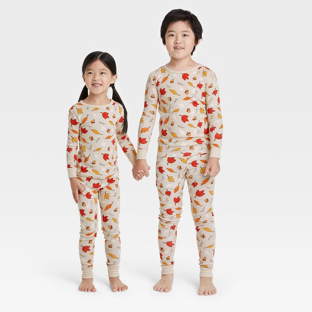 Toddler Fall Leaf Print Matching Family Pajama Set - Oatmeal 3T, Black/Red/White | Target