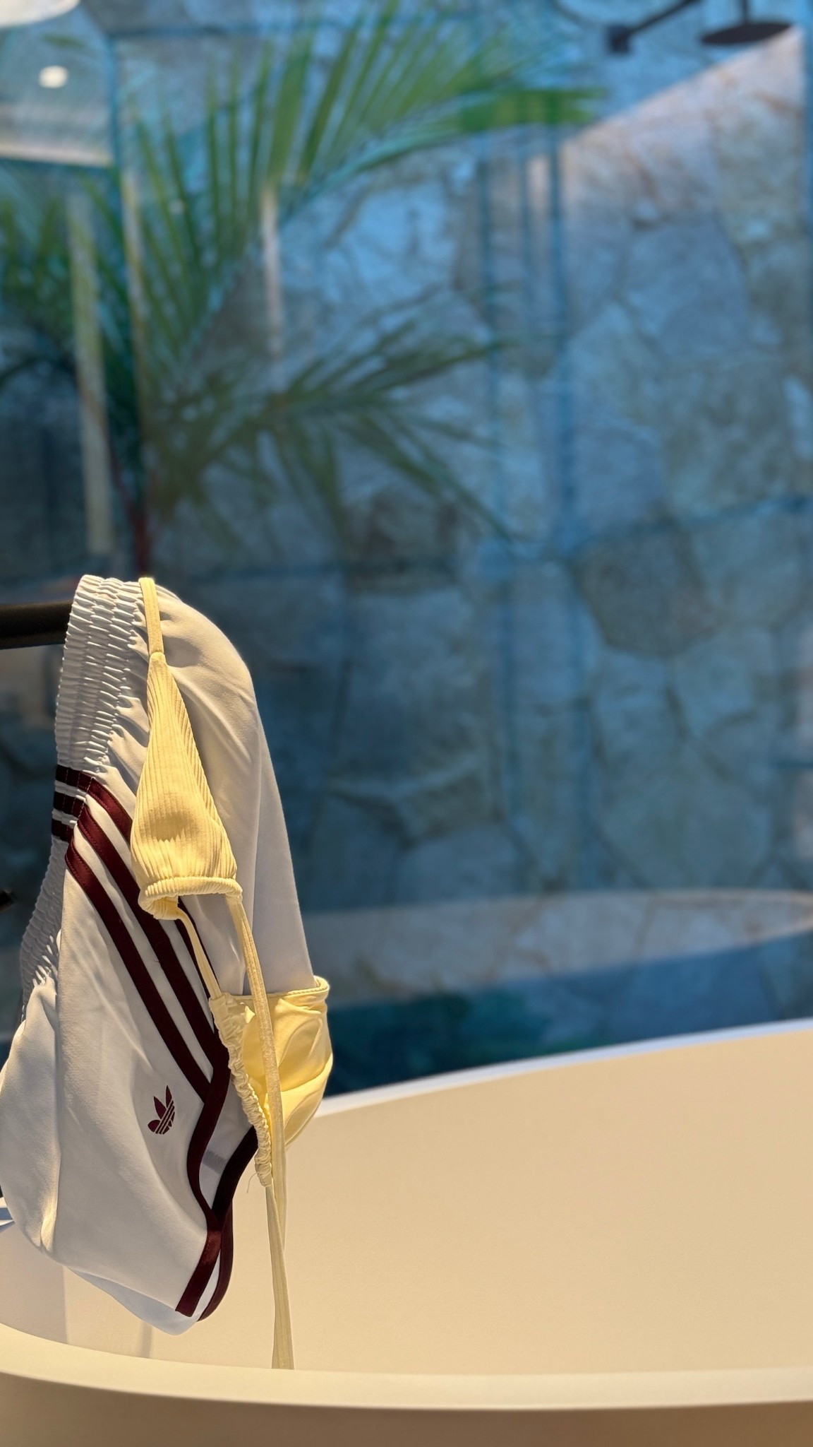 Yellow & brown color combo🤎💛

#LTKootd #LTKTravel #LTKmomlife