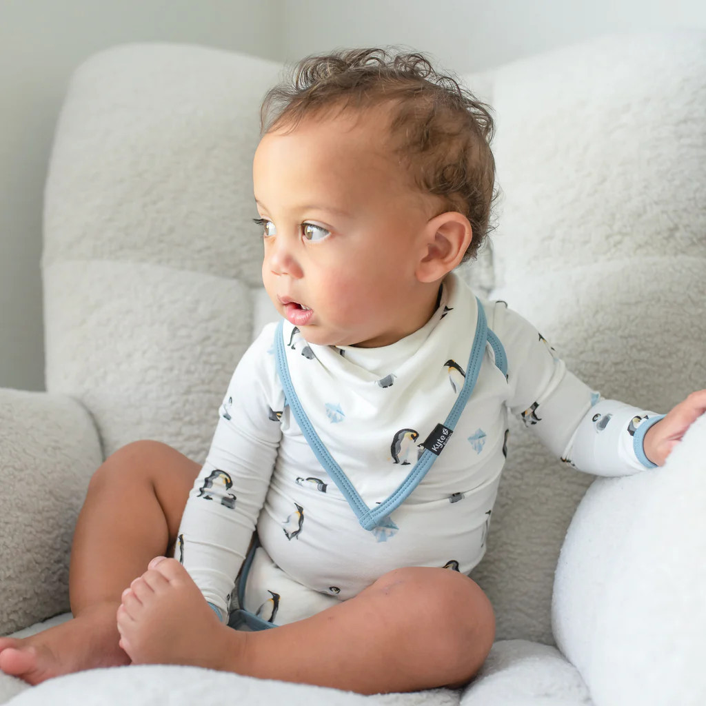 Bib in Penguin | Kyte BABY