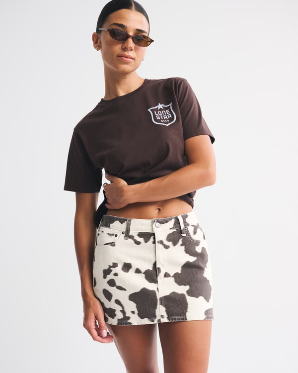 Curve Love Mid Rise Denim Mini Skirt | Abercrombie & Fitch (US)