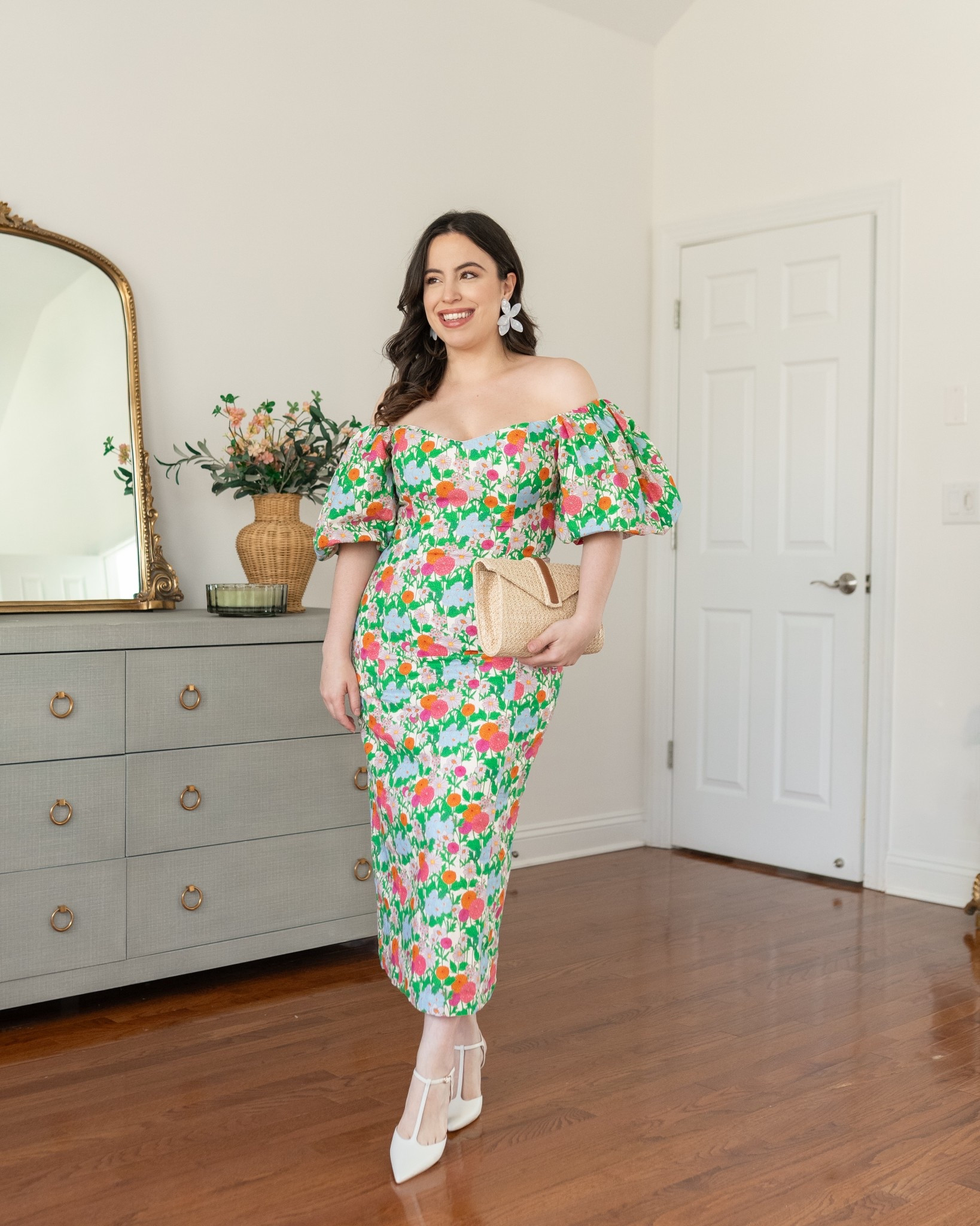 The perfect wedding guest dress! The sleeves are so chic and the fit is AMAZING. Also linked the shoes, clutch and earrings! Wearing size S @tuckernuck #tuckernuckpartner

#LTKPetite #LTKParties #LTKStyleTip