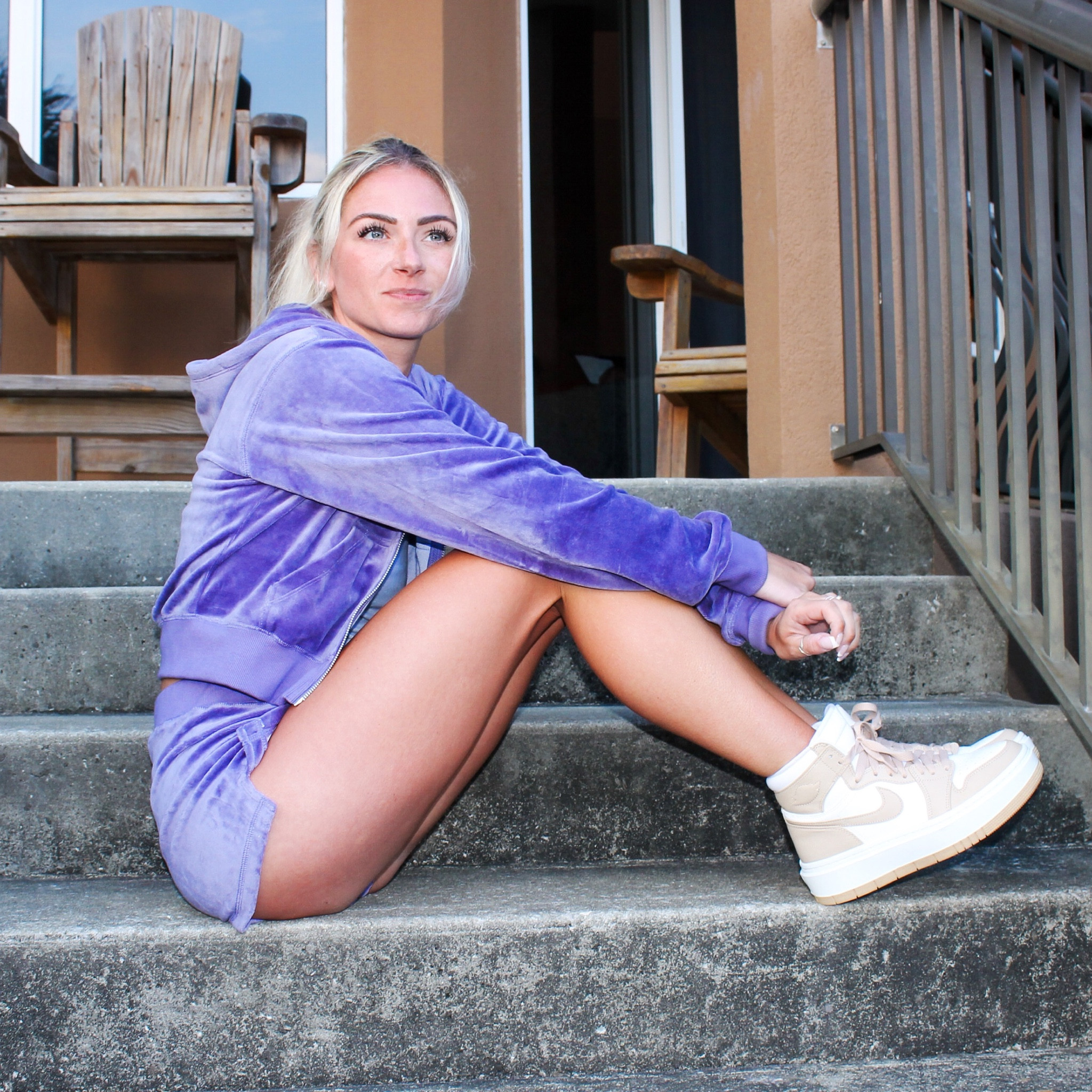 Boys Lie matching set on #Revolve

Let It Grow Zip-up hoodie (xs-s)
Let it Grow Shorts (small)

#LTKfind #matchingset #Nike

#LTKU #LTKstyletip #LTKtravel