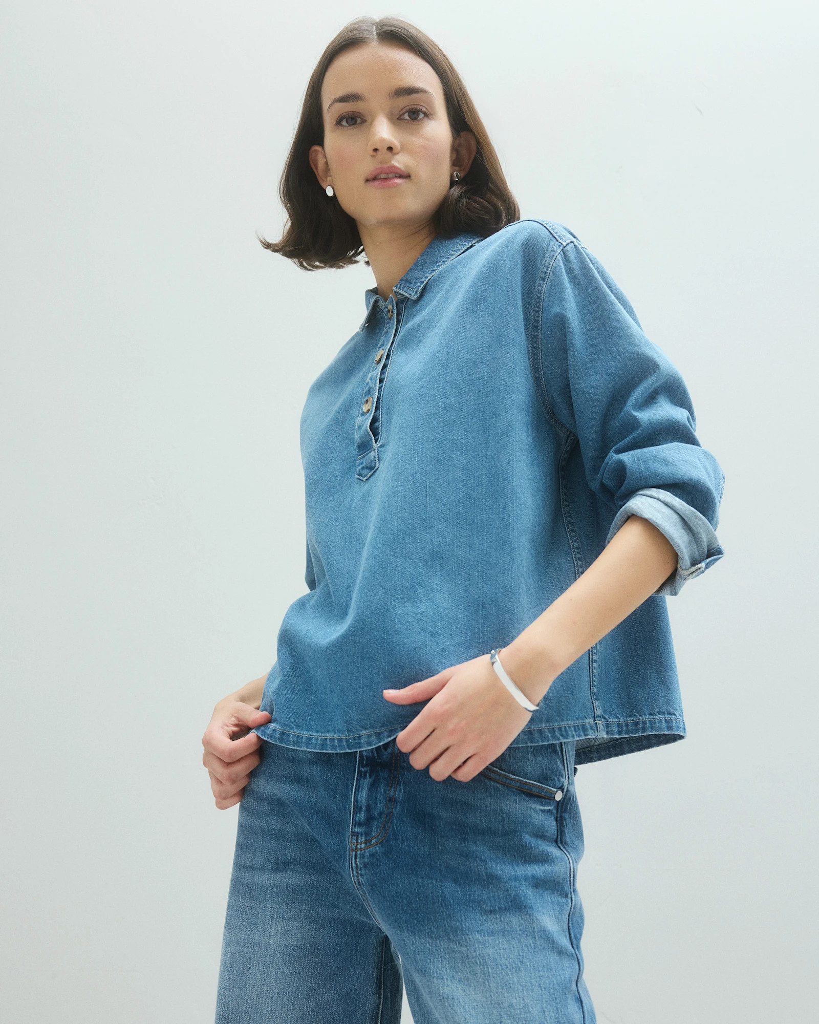 Quince | Women's Distressed Denim Popover Shirt in Medium Indigo, Size Small, Organic Cotton | Quince
