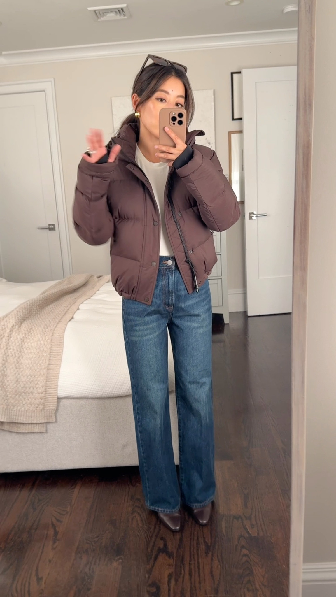 • Aritzia Super Puff Puffer Coat Shorty length in mocha brown  xxs - classic fit us looser fit on me and sleeves a little longer compared to their snug fit versions.

Water and wind resistant, very warm and lightweight.

Length: they have short, Mid, and Long. I am 5 feet tall and this is the shorty

Material is a lightweight down fill with a wind and water resistant outer, and is machine washable 

• Farrah jeans in 24 Short. Love this cut for a wide leg with zipper and length that isn't too long on me 

• Homestretch ribbed tee XS ( i size up since these are fitted) 

@aritzia #aritziapartner

down puffer coat, winter jacket, cold weather style , petite jeans

#LTKPetite #LTKGiftGuide