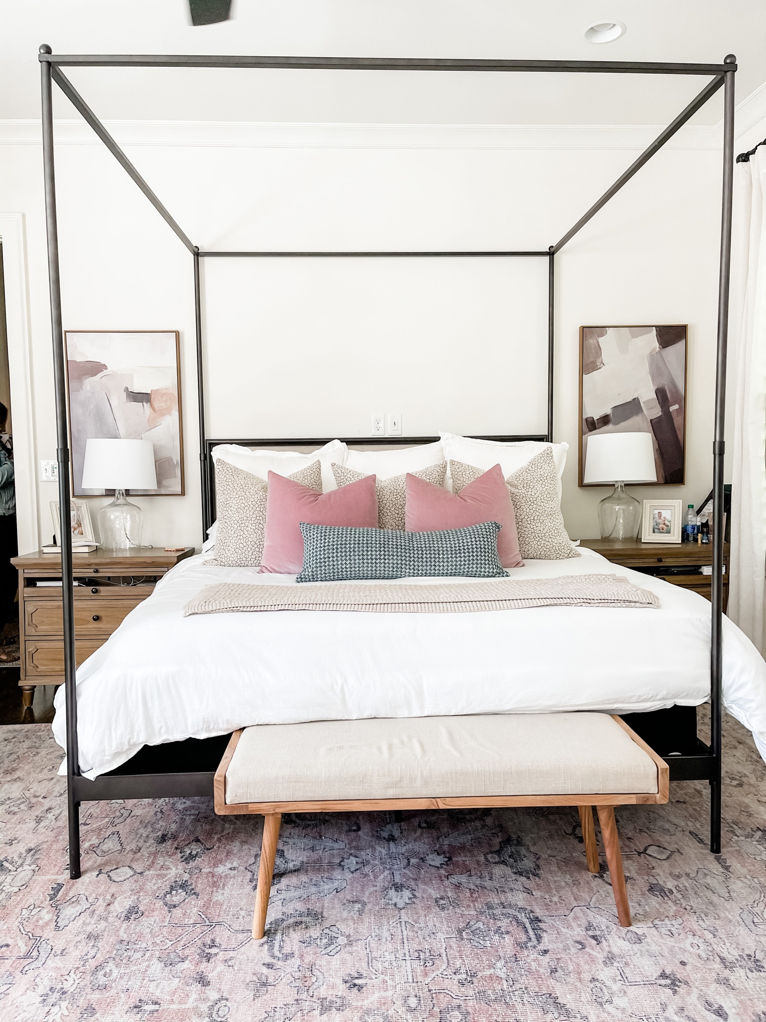Boll and Branch is currently 20% off site wide! My favorite sheets and duvet! 

Loverly Grey, home finds 

#LTKhome #LTKSale