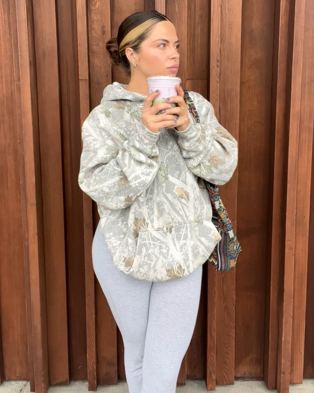 Fall is near🍂 Time to get cozy in my oversized hoodie - they have so many colors too!

#LTKHoliday #LTKSeasonal