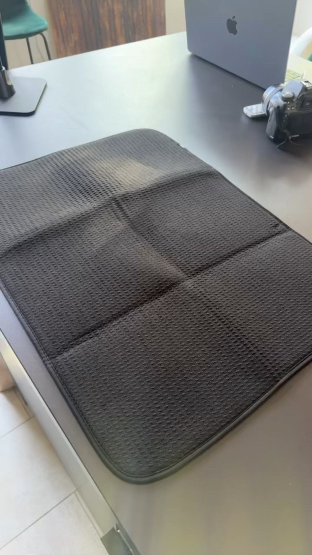 This dish drying mat from Amazon is so good for the holidays! 

#LTKHome #LTKSeasonal