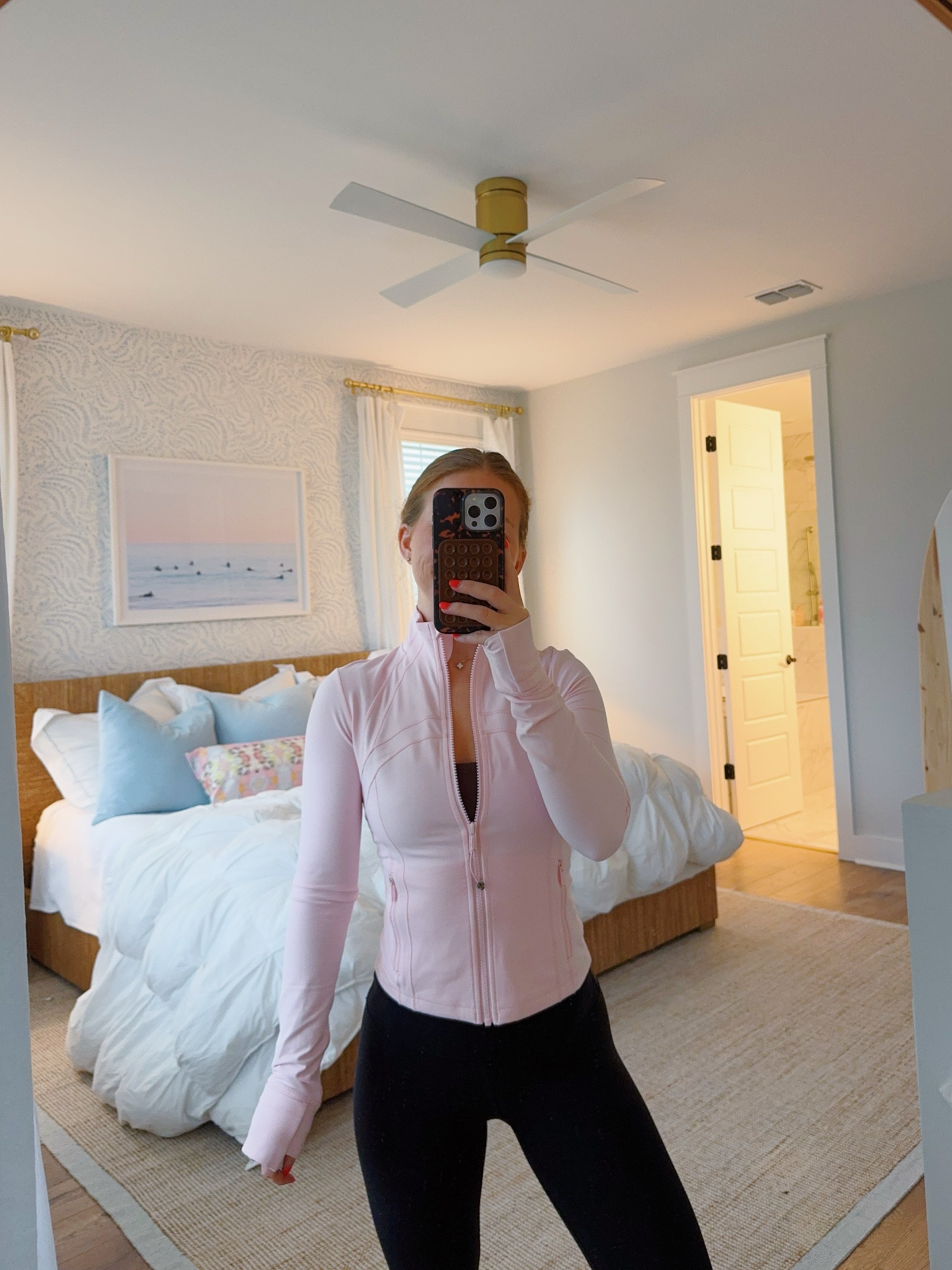 wearing a size 4! 

#LTKHoliday #LTKSeasonal #LTKGiftGuide