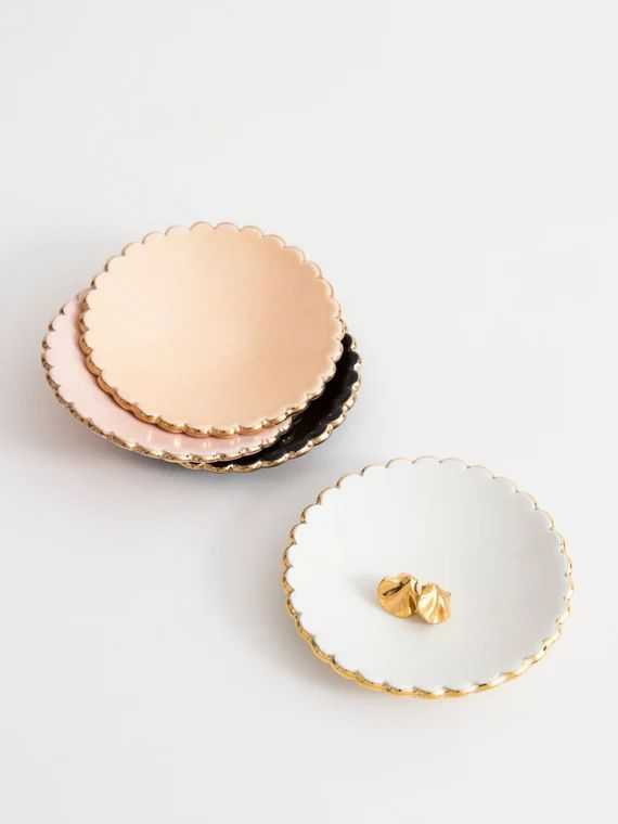 Jewelry Dish With Gold Scalloped Edge  Goye X Noémiah | Etsy | Etsy (US)