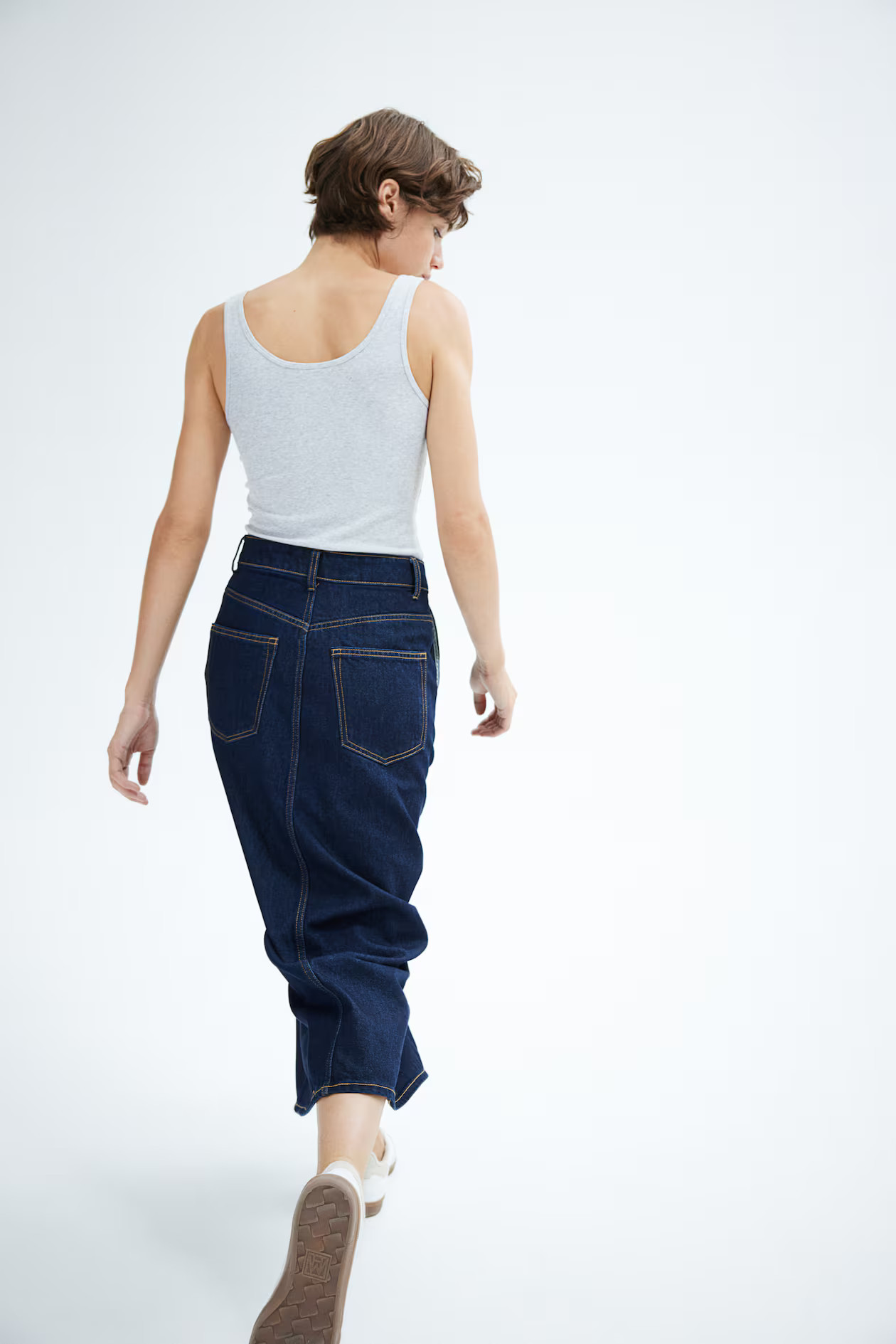 A-line denim skirt | H&M (UK, MY, IN, SG, PH, TW, HK)