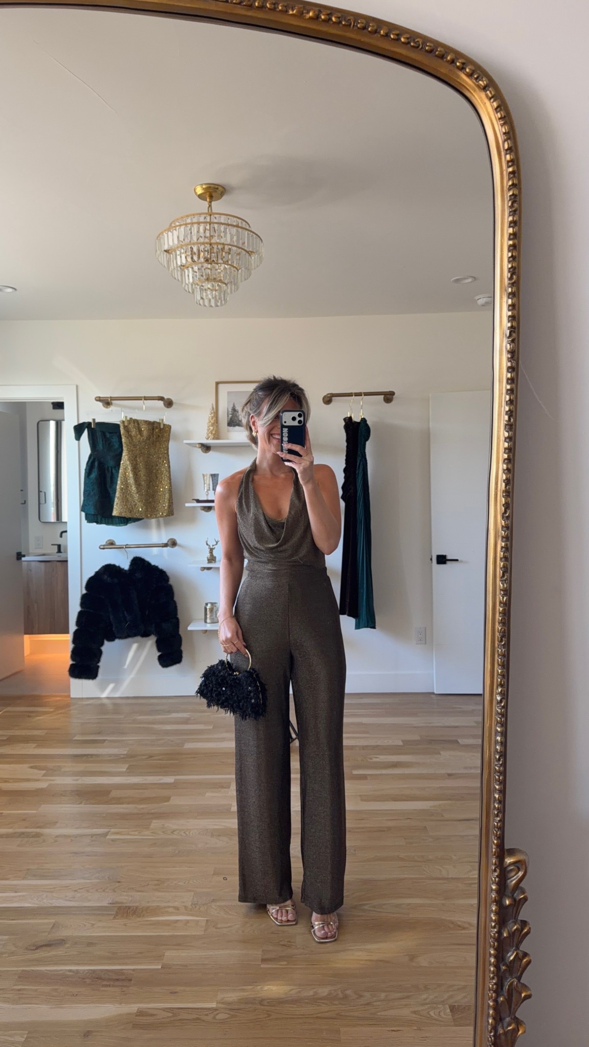 Vici sitewide sale metallic draped neck jumpsuit holiday event look

Vici code: emerson50
Electric picks code: emerson20

Wearing my usual smalls

Metallic 
Wedding guest
Jumpsuit
Holiday event
Winter party
Formal event
New years



#LTKFindsUnder50 #LTKHoliday #LTKWedding