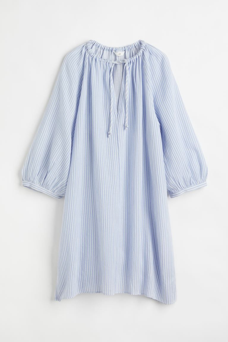 Balloon-sleeved dress - V-neck - 3/4 sleeve - Light blue/Striped - Ladies | H&M GB | H&M (UK, MY, IN, SG, PH, TW, HK)