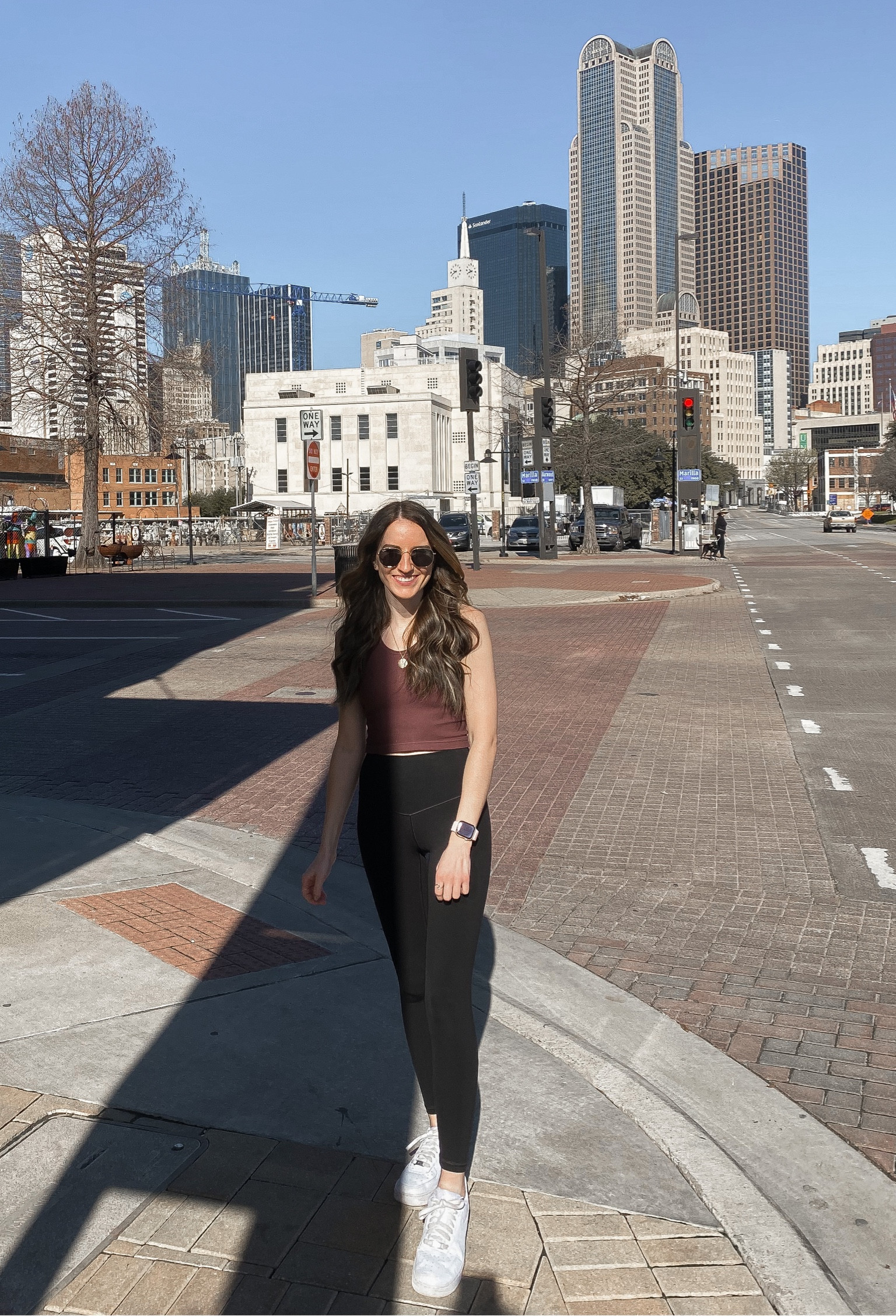 dallas farmers market run outfit // aerie 7/8 leggings + free people movement athletic tank top 

#LTKfit #LTKstyletip #LTKFind
