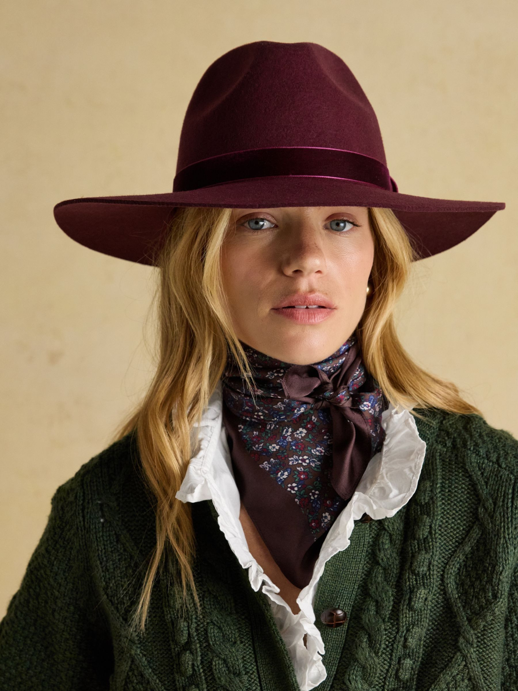 Grove Berry Red Wool Fedora | Joules | Joules