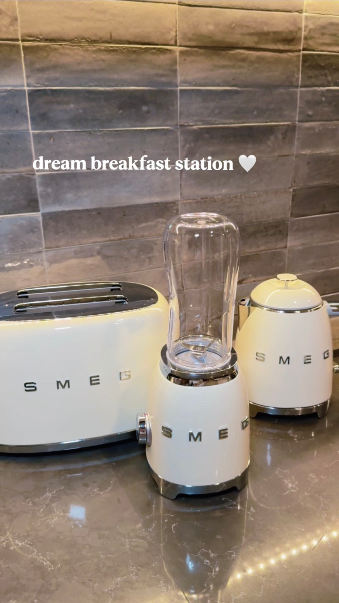 dream breakfast station ☁️

obsessed with these smeg finds from wayfair!

#wayfair #wayfairpartner #ad @wayfair

#LTKHome #LTKU