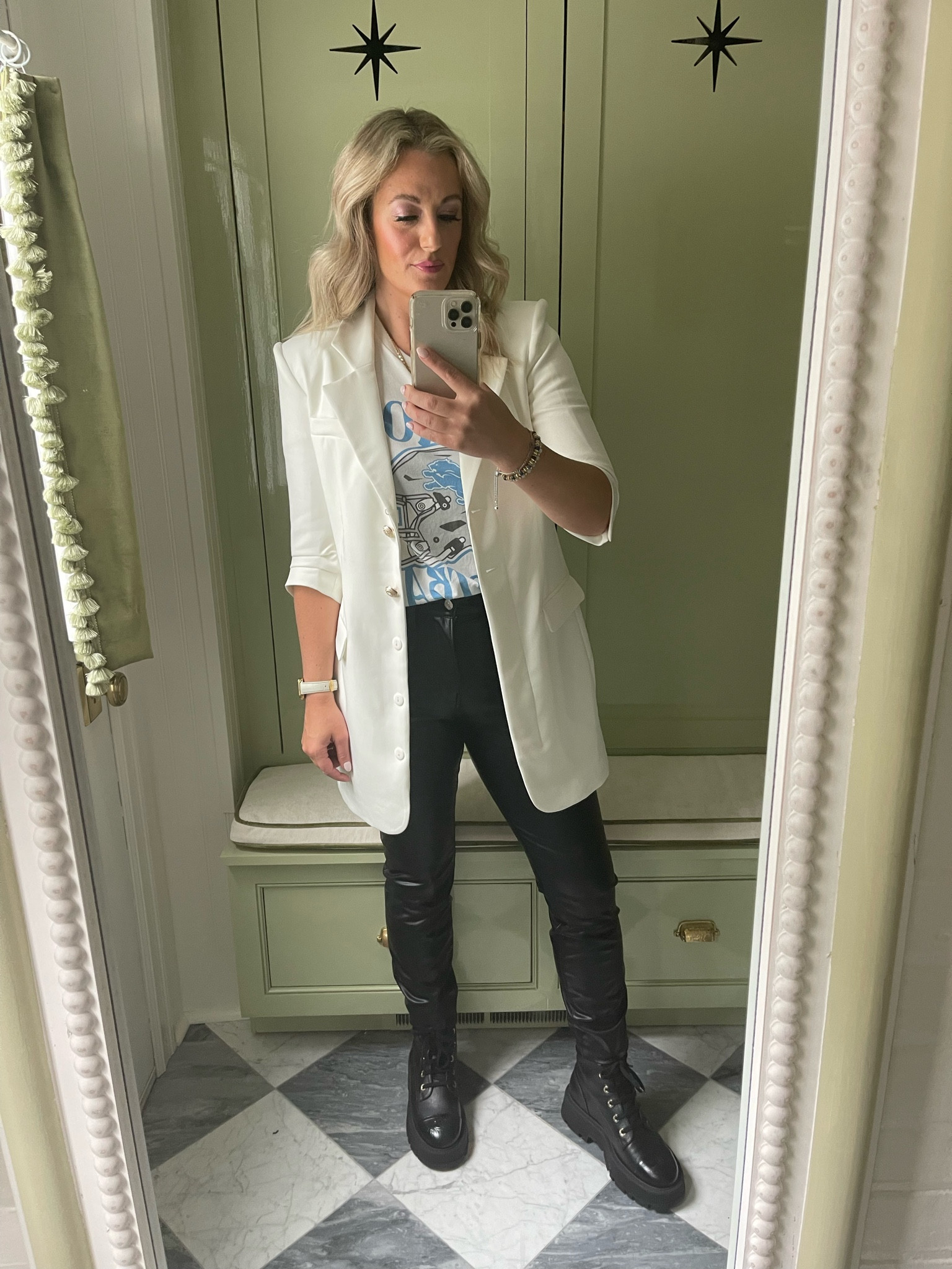 Game day fit ✔️ 

#LTKbeauty #LTKstyletip #LTKfindsunder100