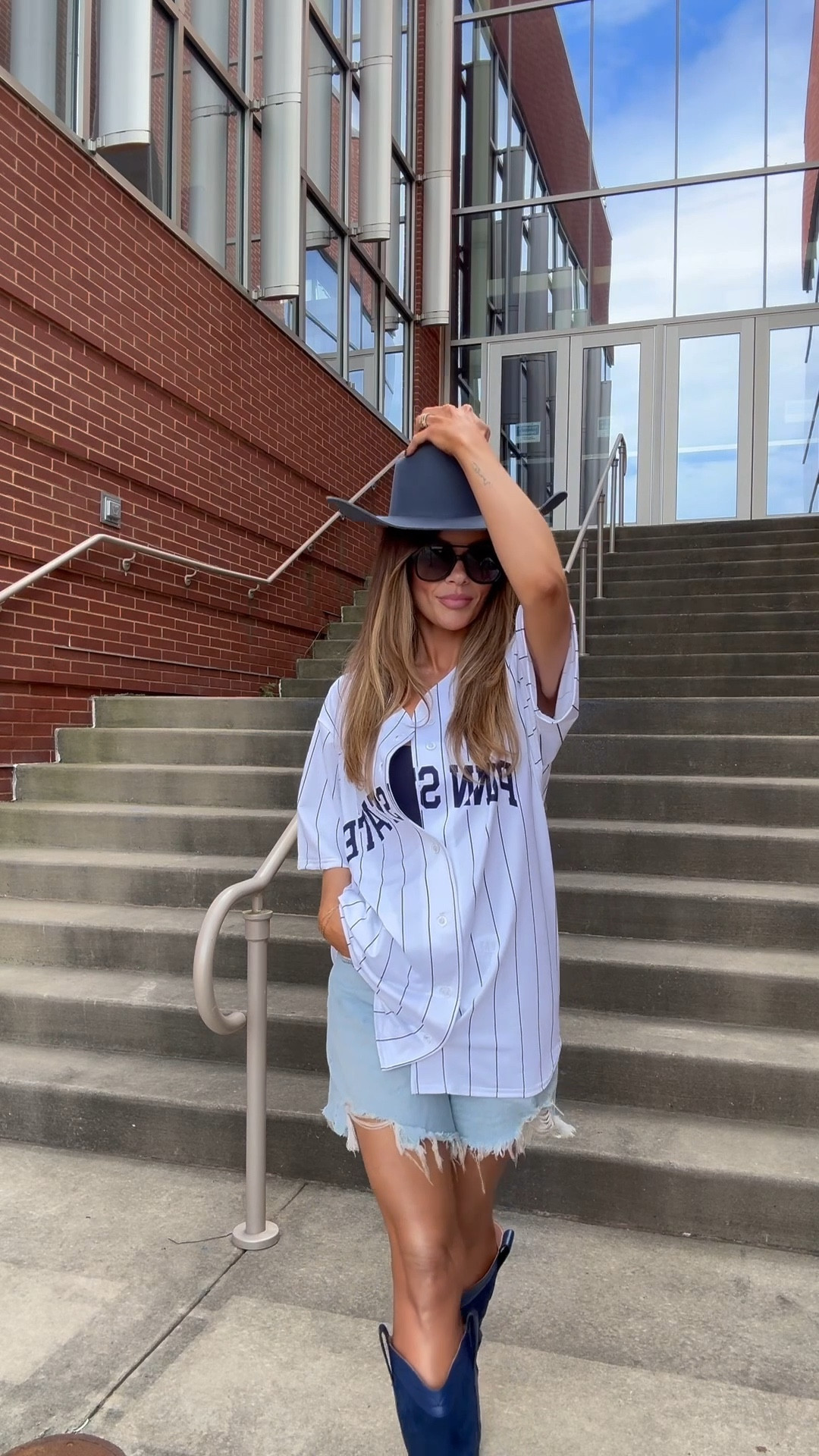 Penn state gameday outfit 

#LTKFallSale #LTKU #LTKSeasonal