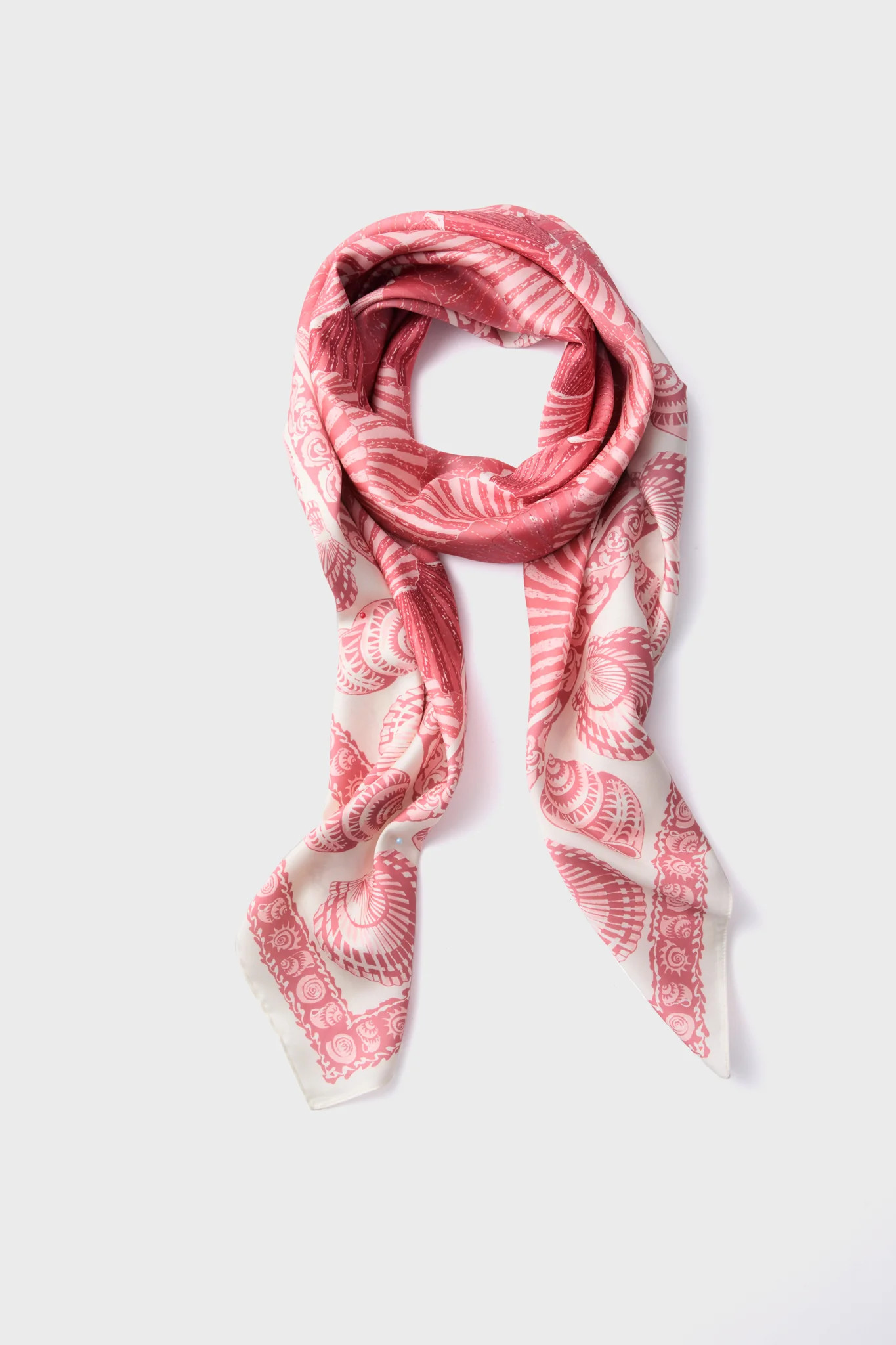 Rose Scallop Shell Large Scarf | Tuckernuck (US)