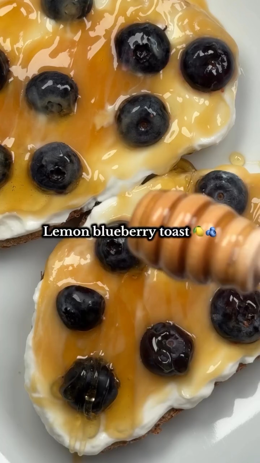 Lemon blueberry toast 🍋🫐 

Bright, fresh, and just the right amount of sweet! 
 
Toast @stonehousebread and layer with creamy Greek yogurt, silky lemon curd, fresh blueberries, and a drizzle of honey! Simple ingredients and sunshine in every bite.
 
#stonehousebread #michiganbakery #traversecitymichigan

#LTKfitnessgoals #LTKdayinmylife #LTKfoodie