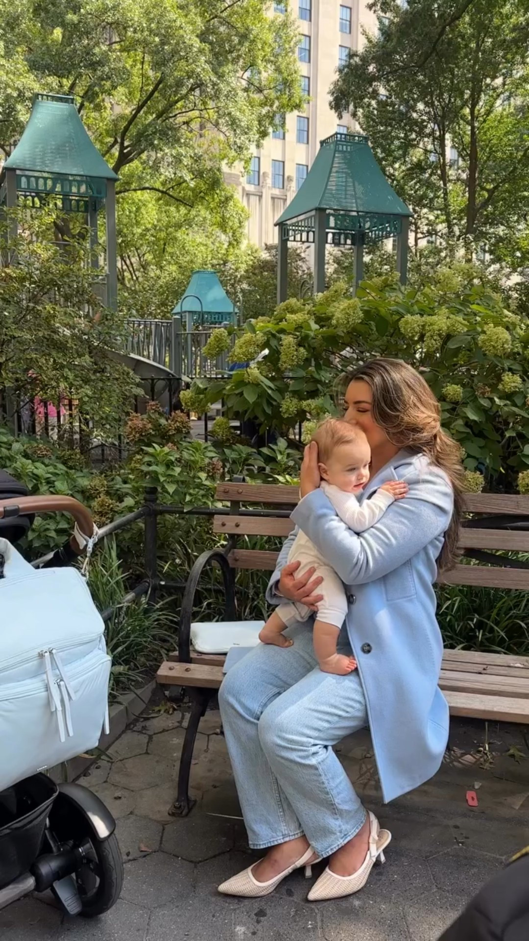 A behind-the-scenes look at our photoshoot with @caraasport! When I left my dream job in NYC a few years ago, I wondered what kind of feelings I’d have when I returned to the city for the first time. Coming back to the place I love, as a Mom, was like nothing I ever experienced. For the first time, I felt like I was there as the real, authentic version of me. The me I was always supposed to be. Plus, it doesn’t hurt that we got to model some absolutely stunning new baby bags! Thank you, @caraasport for making Alexander’s first trip to NYC so special✨
.
.
Baby, mom, motherhood, day in my life vlog, day in the life, reels about parenthood, photoshoot, postpartum, pregnancy, baby registry, diaper bag, NYC