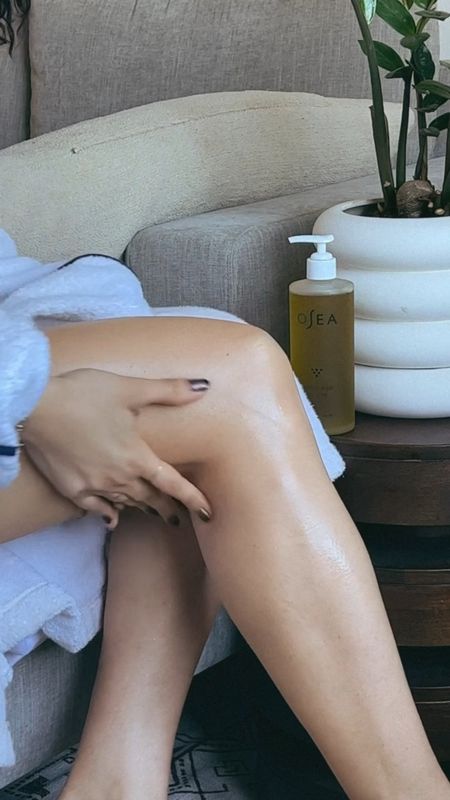 The most luxurious body oil ✨
This one is from Osea Malibu‘s and it’s called undaria algae body oil. It leaves my skin so silky and soft. 

#LTKunder100 #LTKbeauty
