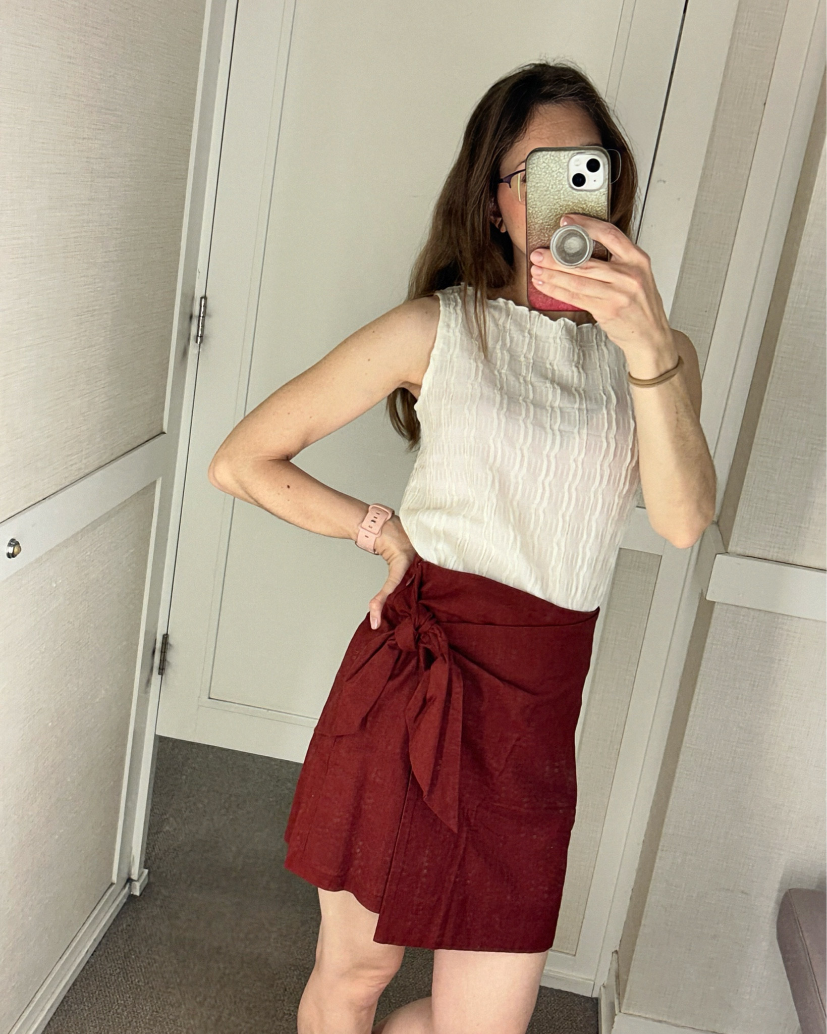 The weather is getting nicer, and that means it’s time for skirts, skorts, and tank tops. To keep it upscale (but still comfortable), opt for well-fitting pieces in fabrics like cotton and linen. I also feel like a skort has a nicer look than shorts, so it’s a great alternative. 

I’d pair this with flat, strappy sandals and a raffia handbag.

All pieces are from LOFT
Top, sz S
Skort, sz 0

The whole store is 40% off right now  

Spring outfits 2026
Resort wear
Vacation outfits


#LTKOver40 #LTKSaleAlert