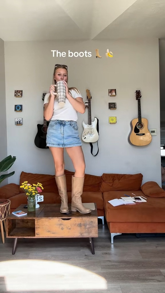 The perfect fall banana boot look for less 

#LTKNYFW #LTKFallSale #LTKStyleTip