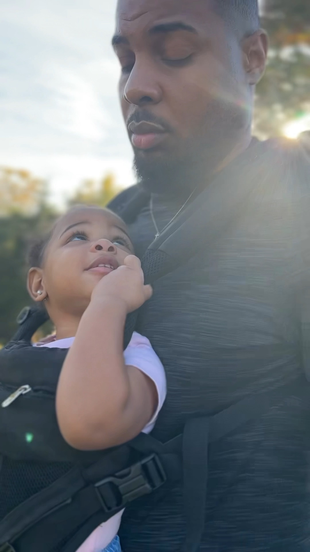 Our fave carrier 🙌🏾

#LTKbaby #LTKVideo #LTKGiftGuide