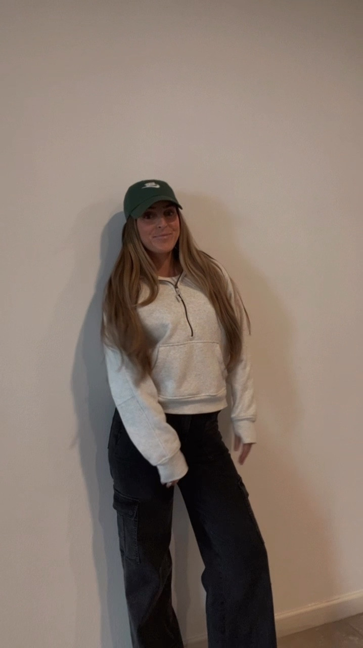 Couldn’t find the link to this exact hoodie, but this fit was so comfy. I’m a big sneaker and hat girl, so I love finding ways to match them up and make them cute! 


#LTKStyleTip #LTKShoeCrush #LTKU