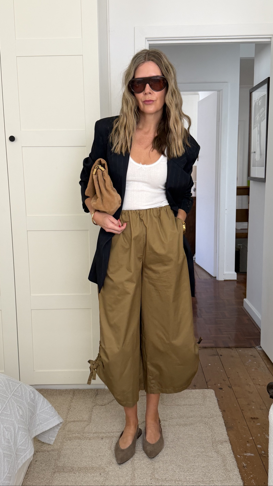 Another @Zara install. This time focusing on an injection of colour for the Spring wardrobe 🌸

As usual I can’t decide what to keep or return. Would love to know which pieces you are loving x

Sizing details - tank size small, barrel legs size XS, mauve and green shirts size small, fireman clasp shirt size large, checked pants size small, Bermuda shorts size small, DISSH blazer size 8.

#LTKFashionMonth #LTKspring #LTKaustralia
