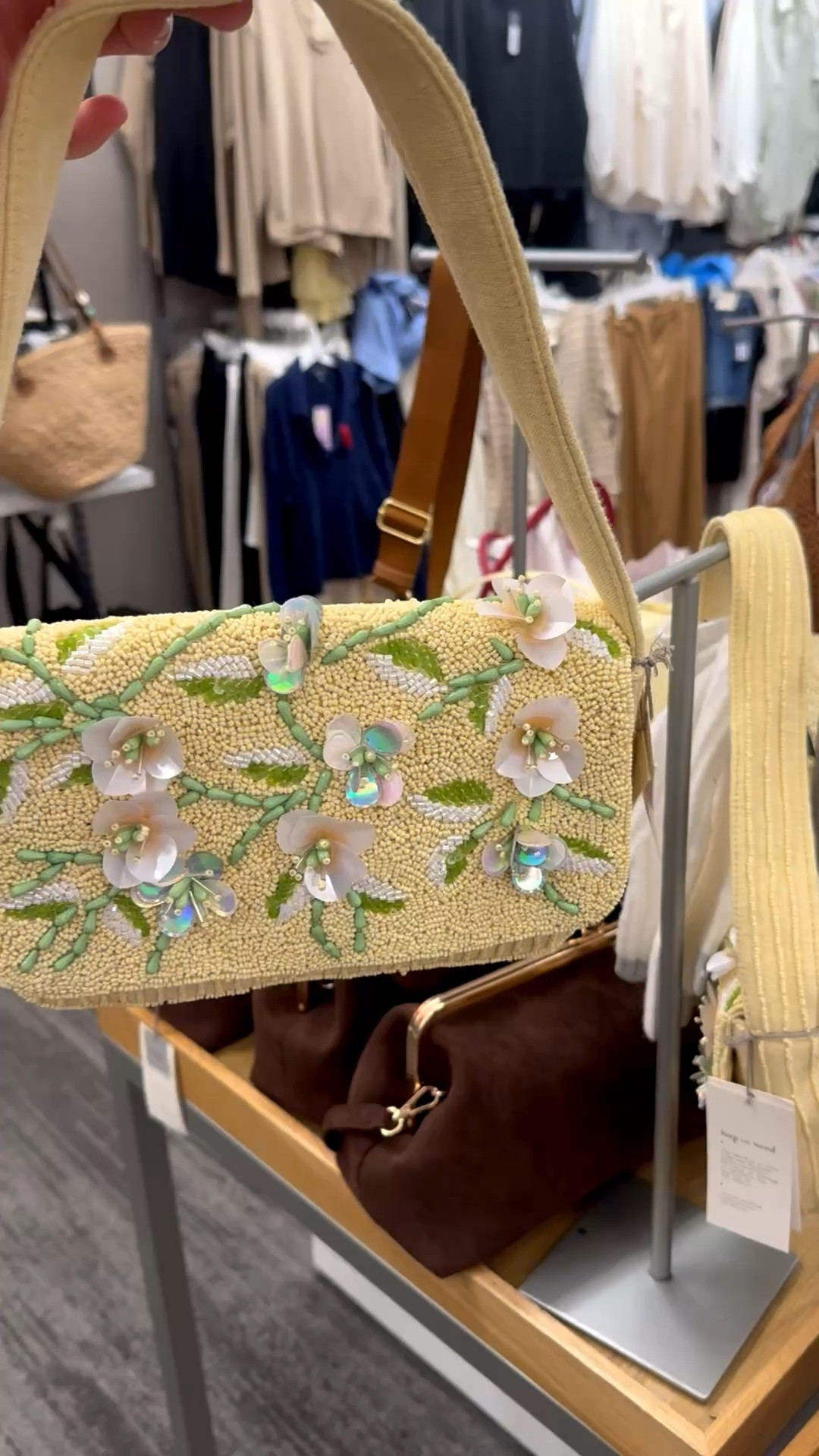 Absolutely love this bag