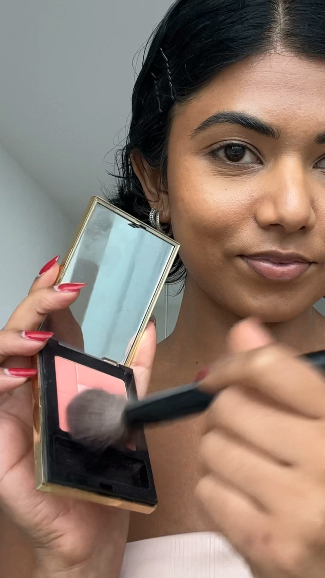 Get ready with me 💄
Products used:
First aid beauty coconut skin smoothie priming moisturiser 
Elf cosmetics halo glow 
Fenty beauty Matchstix in pumpkin 
Hourglass skin tint 
Saie beauty bronzer 
Nars radiant creamy concealer in biscuit 
HNB cosmetics soft focus setting powder 
Kosas airbrow 
YSL beauty blush 
Too faced chocolate bronzer 
Too faced hangover setting spray 
Urban decay naked 3 and stoned palette 
Elf cosmetics liquid eyeliner 
Charlotte tilbury liner duo 
Rimmel London lipliner in cappuccino 
NYX lip liner in urban cafe 
L’Oreal París telescopic mascara 
Mac velvet teddy lipstick 

#LTKbeauty #LTKeurope #LTKstyletip