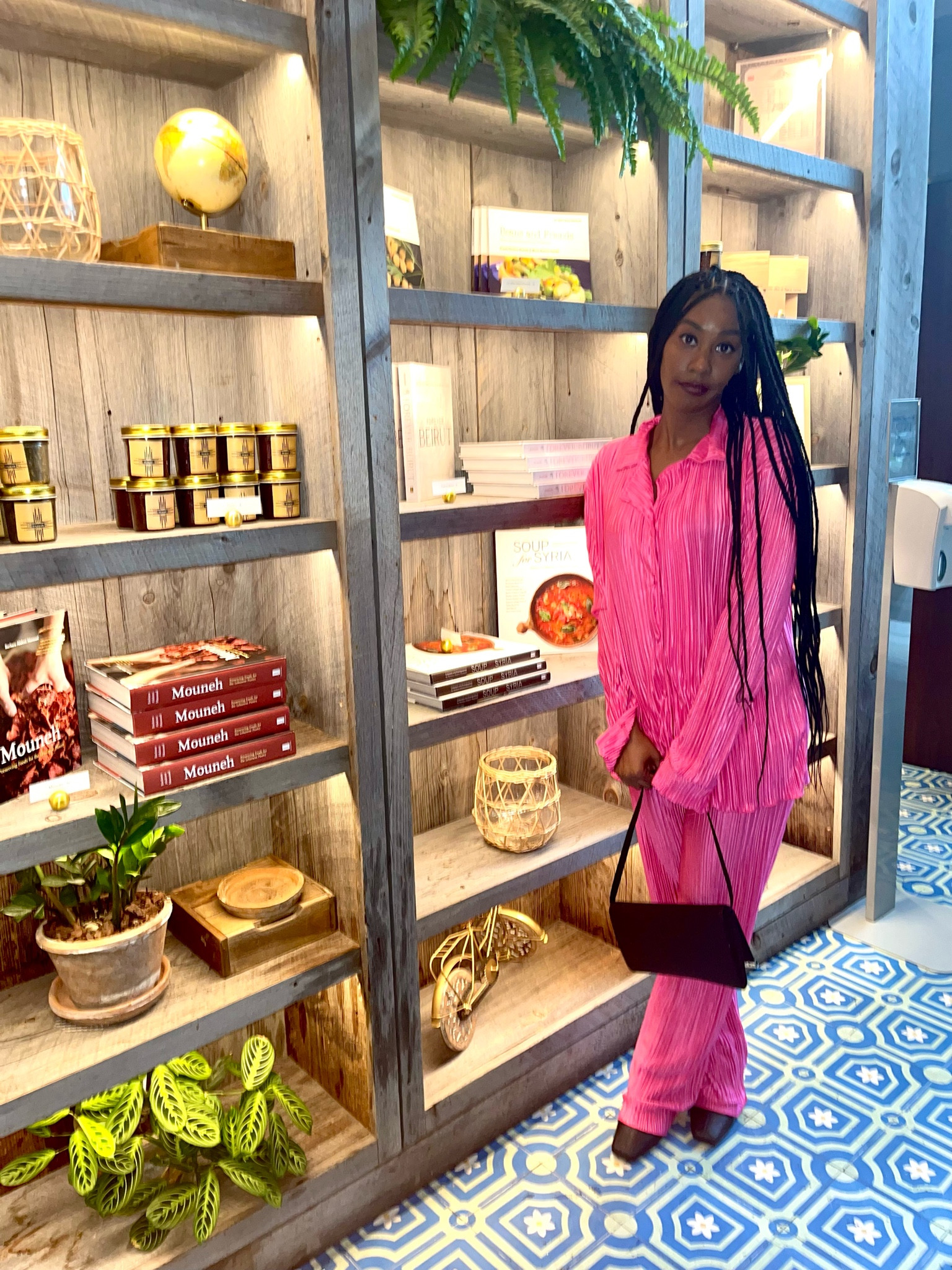 cute date night outfit -pink two piece set